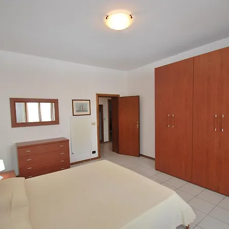 Apartment La Piazzetta CAMPO NELL'ELBA